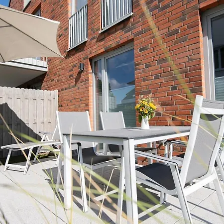 Apartment Kellenhus 2 *